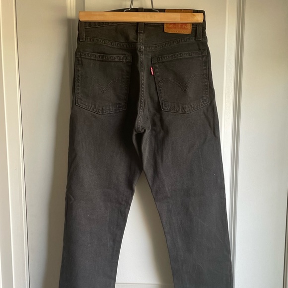 COPY - Levi’s jeans - like new - Picture 2 of 14